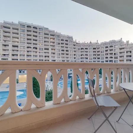 ат - Pool View Appartement