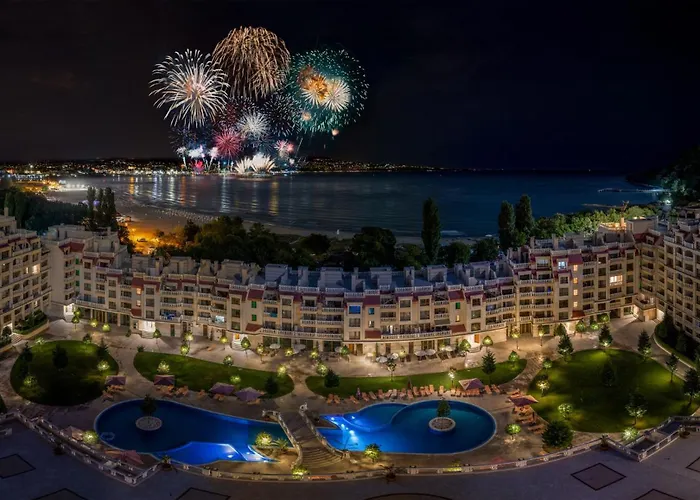 ат - Pool View 아파트 바르나