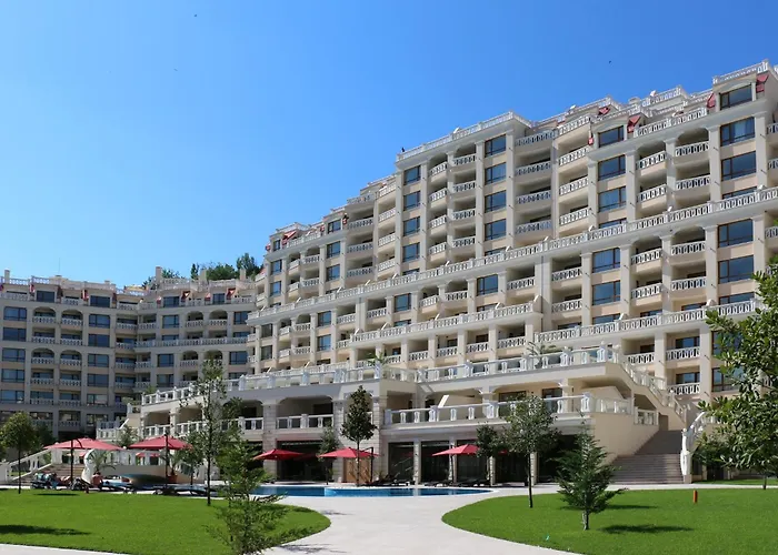 아파트 ат - Pool View